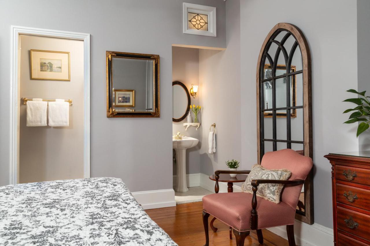 Cornerstone Bed & Breakfast Филаделфия Екстериор снимка